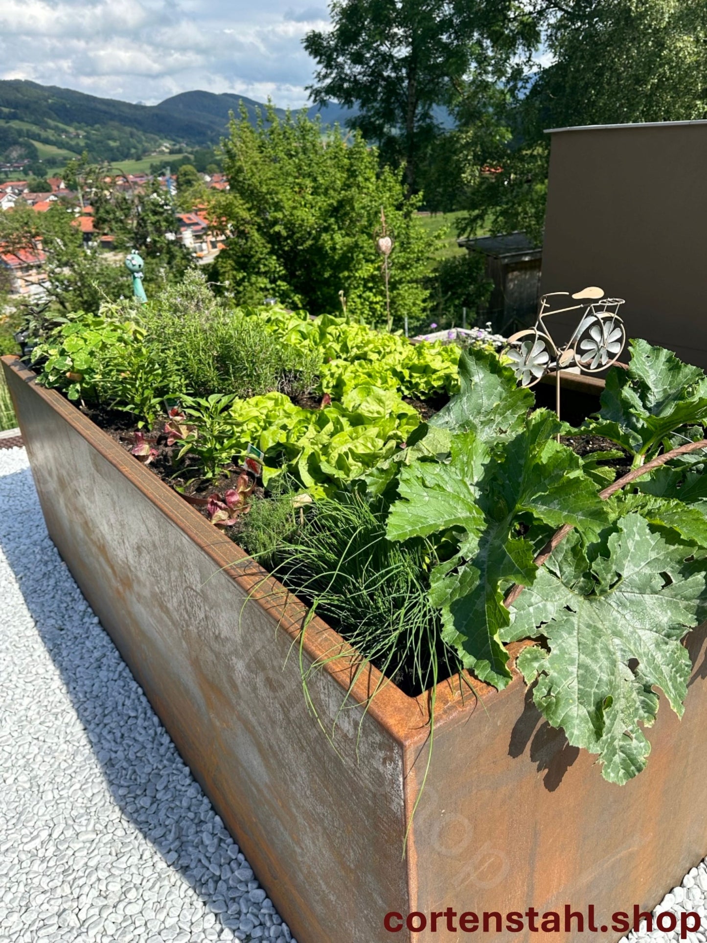 Hochbeet aus Cortenstahl