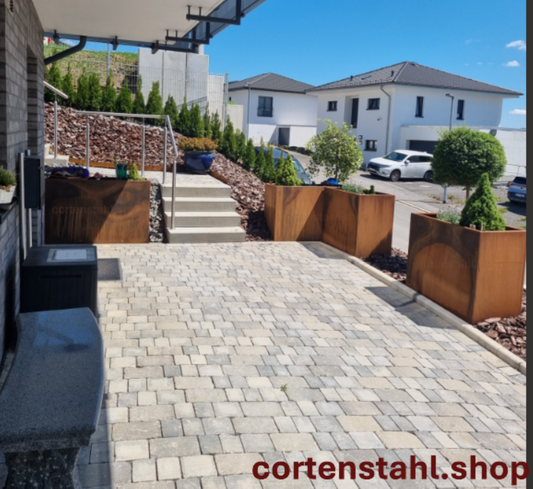 Pflanzbehälter mit Boden / ohne Füßchen